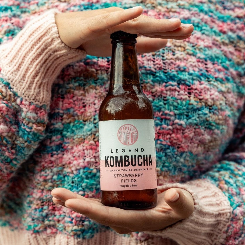 LEGEND KOMBUCHA - STRAWBERRIES AND LIME BOTTLE