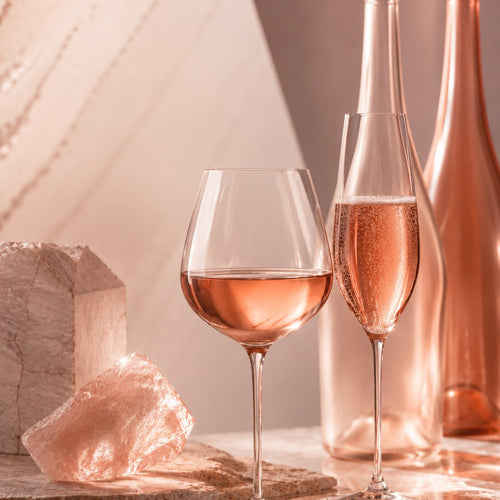 ROSÉ — Oltre il colore