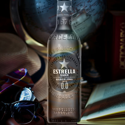 ESTRELLA DAMM 0.0% — amber lager beer
