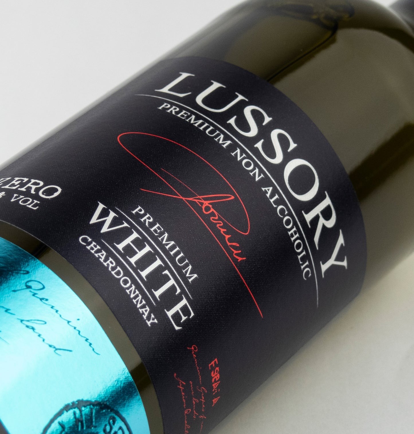 LUSSORY PREMIUM CHARDONNAY 0.0% — vegan still white wine