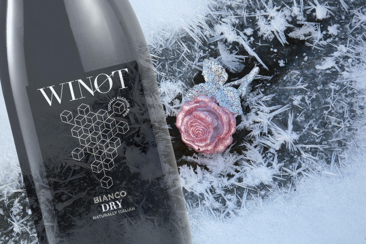 WINOT BIANCO DRY 0.0% — premium white sparkling wine from piedmont
